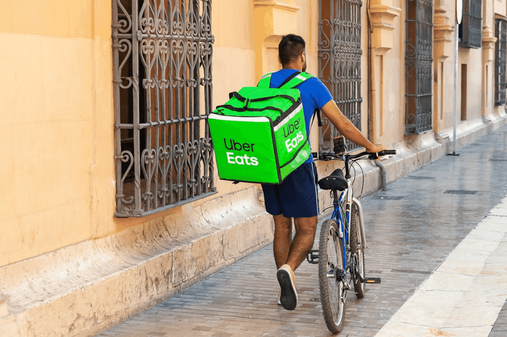 ウーバーイーツ　自転車　Uber Eats バッグ　ロードバイク　格安 おすすめ】ロードバイクでのウーバーイーツ配達が超快適になる